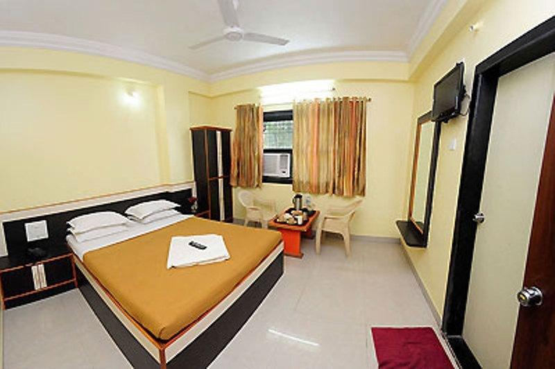 Sai Ganesh Hotel Shirdi Camera foto