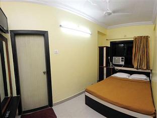 Sai Ganesh Hotel Shirdi Esterno foto