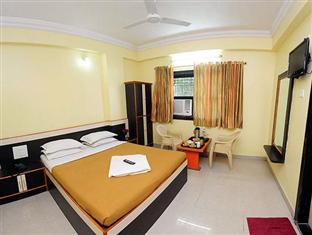 Sai Ganesh Hotel Shirdi Esterno foto
